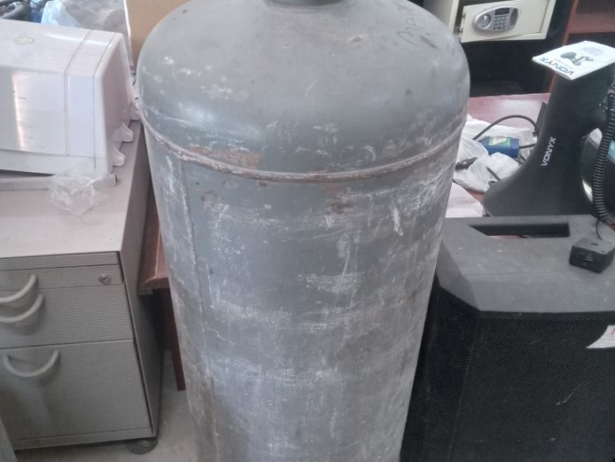 43.7 kg Gas Bottle