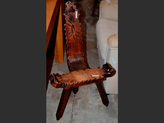 SPANISH STAINED OREGON PINE BIRTHING CHAIR