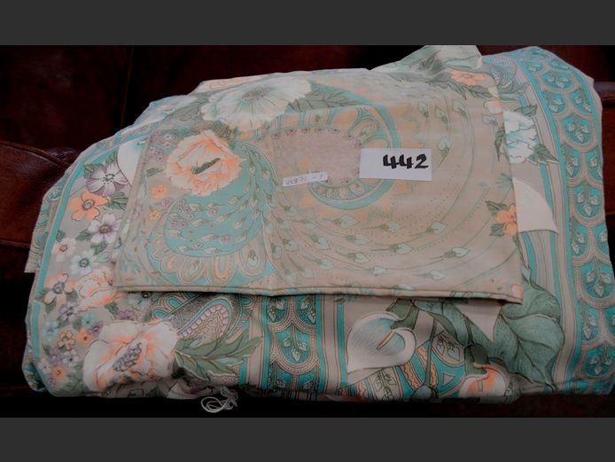 PAIR FLORAL PATTERNED CURTAINS