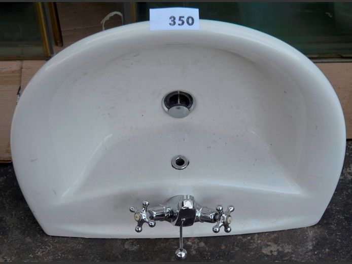 BASIN WITH MIXER TAP, 57 x 46cm