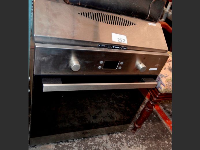 DEFY MULTI-FUNCTION THERMOFAN UNDERCOUNTER OVEN & BOSCH STAINLESS STEEL DOMESTIC EXTRACTOR [Untested, no power cable] [11,12]