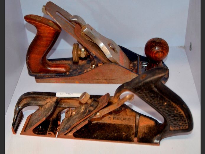 LOT: 2 x STANLEY & RECORD VINTAGE PLANERS