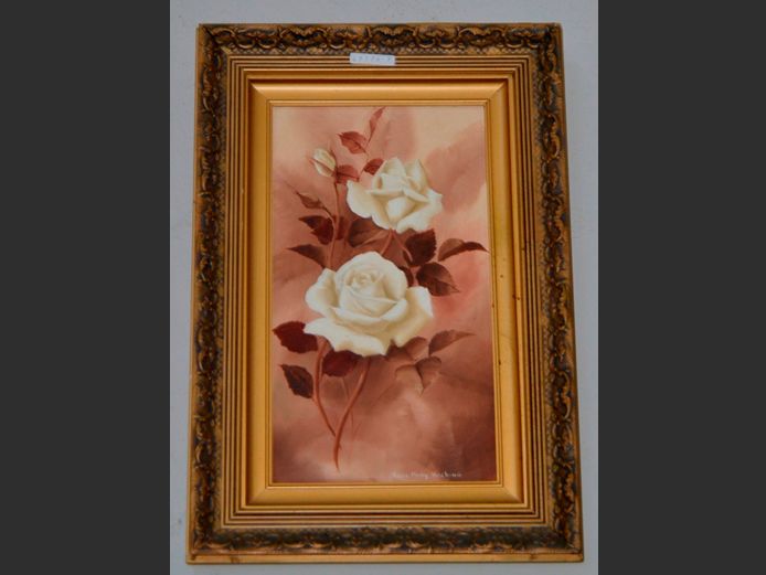 GILT FRAMED OIL ON CANVAS "ROSES" SIGNED ROSE-MARY HACKING, 39 x 21.5cm