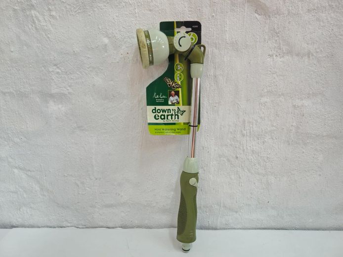 Down to Earth Mini Watering Wand - 10-Pattern Head