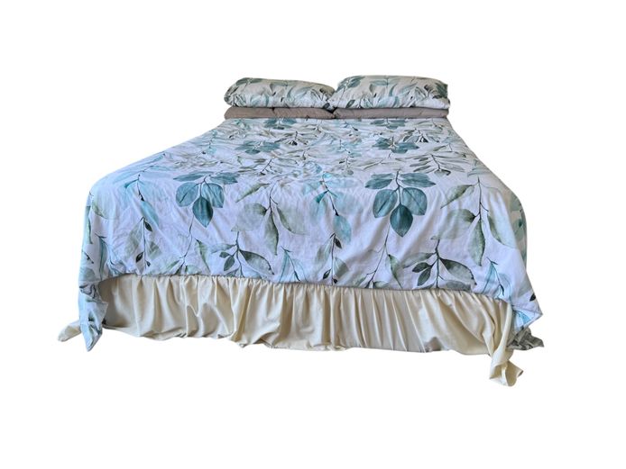 Bed & Mattress with Bedding