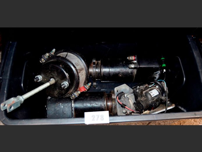 STARTER MOTORS, AIR SUSPENSION PUMP, etc [Untested]