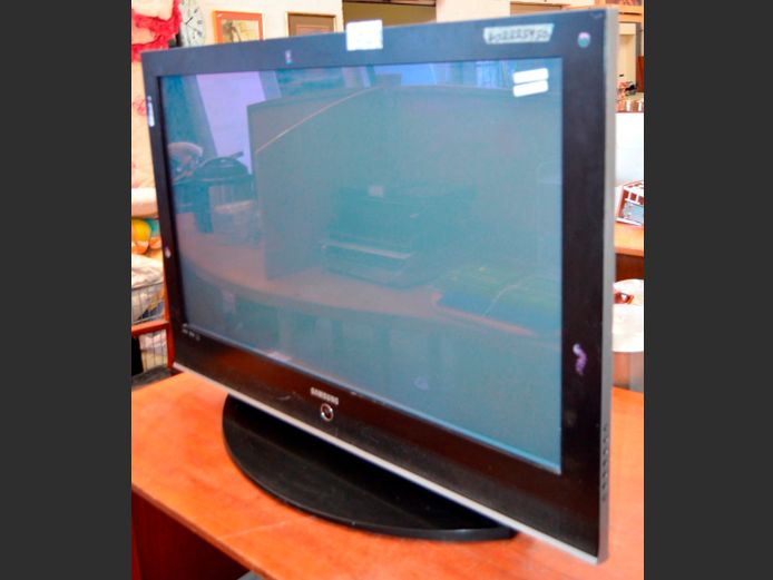 SAMSUNG 42" PLASMA TV [Faulty] ### LICENCE PLEASE ###