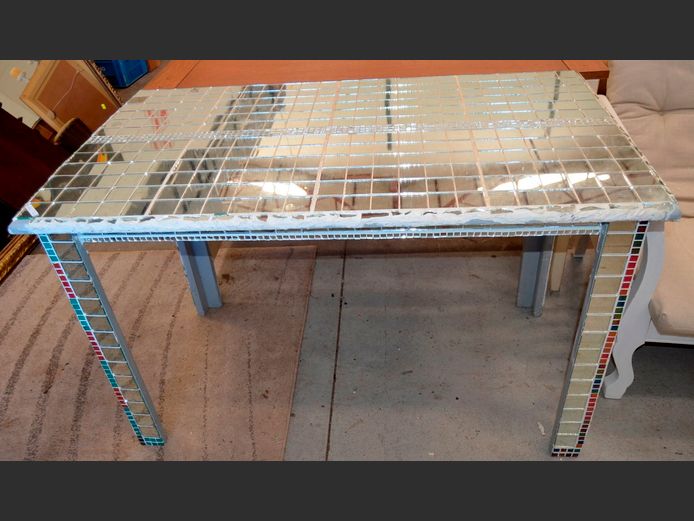 MIRROR MOSAIC 4-SEATER TABLE, 120 x 67 x 77cm