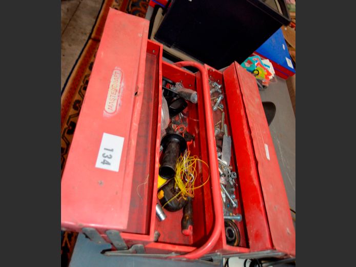 MASTERCRAFT TOOLBOX WITH CONTENTS, 54 x 22 x 20cm