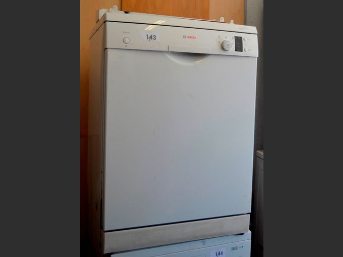 BOSCH SILENCE DISHWASHER [Switches on, untested further]