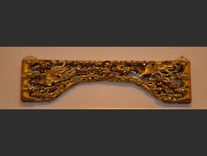 CARVED & GILDED WALL PANEL, 60 x 14cm