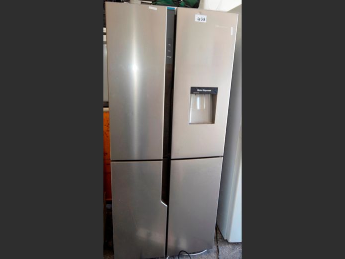 HISENSE 4-DOOR FRIDGE FREEZER WITH WATER DISPENSER [Faulty] [#: 423582525]