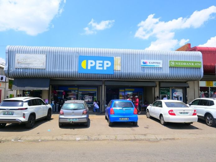 HIGH STREET RETAIL IN RUSTENBURG
