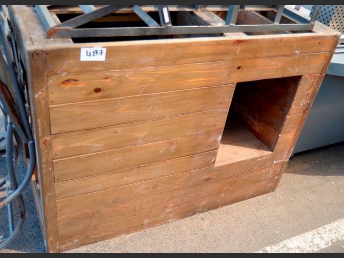 SMALL WOODEN COUNTER, 118 x 56 x 88cm