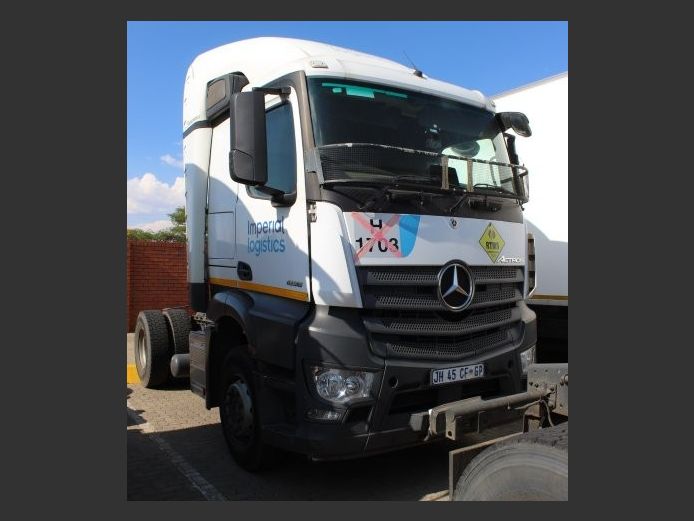 MERCEDES BENZ ACTROS 1836 H/CAB TRUCK, Diesel, 4x2