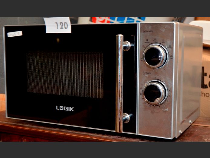 LOGIK SILVER MANUAL MICROWAVE [Switches on, untested further]