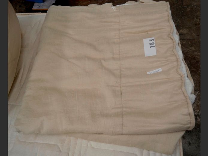 SINGLE BEIGE CURTAIN