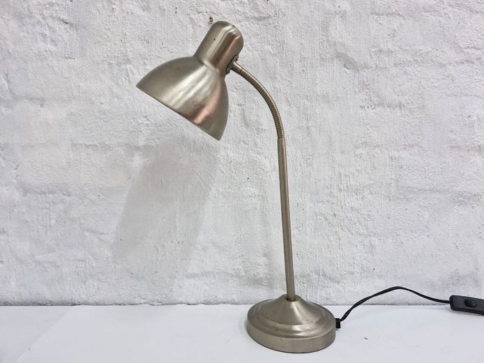 Modern Industrial Metal Gooseneck Desk Lamp