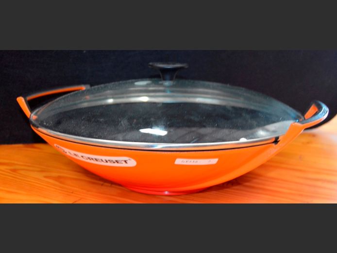 LE CREUSET ORANGE CAST IRON WOK WITH LID, 36cm Diameter