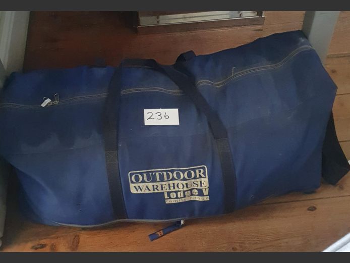 OUTDOOR WAREHOUSE LODGE  V FAMILY RANGE TENT