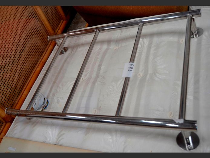 STAINLESS STEEL WALL MOUNT HEATED TOWEL RAIL, 79 x 52cm [Untested]