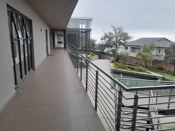 OFFICE BLOCK IN CEDAR TREE OFFICE PARK