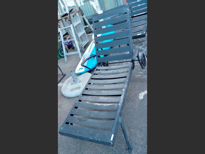 CAST ALUMINIUM POOL LOUNGER, 186 x 76cm
