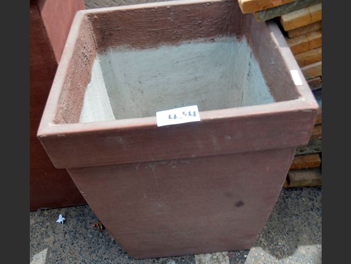 TAPERED PLANT POT, 47 x 47 x 55cm