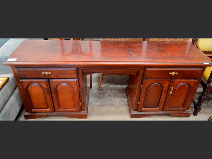 IMBUIA 4-DOOR, 2-DRAWER DRESSING TABLE, 188 x 46 x 75cm