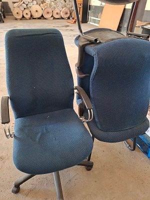 Blue swivel chairs 