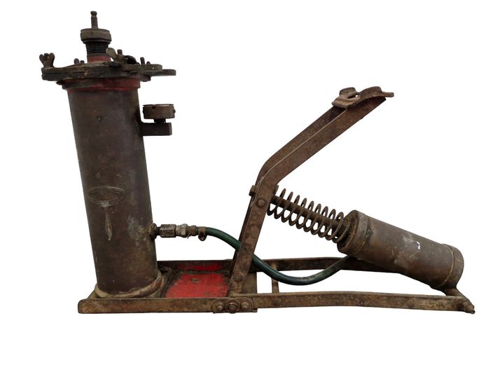 Antique Hattersley & Davidson No. 9 Foot Pump