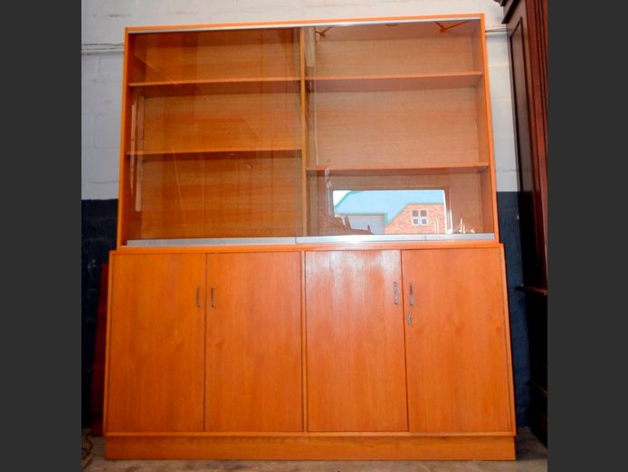 OAK FINISH 6-DOOR BOOKCASE CABINET, 180 x 41 x 203cm