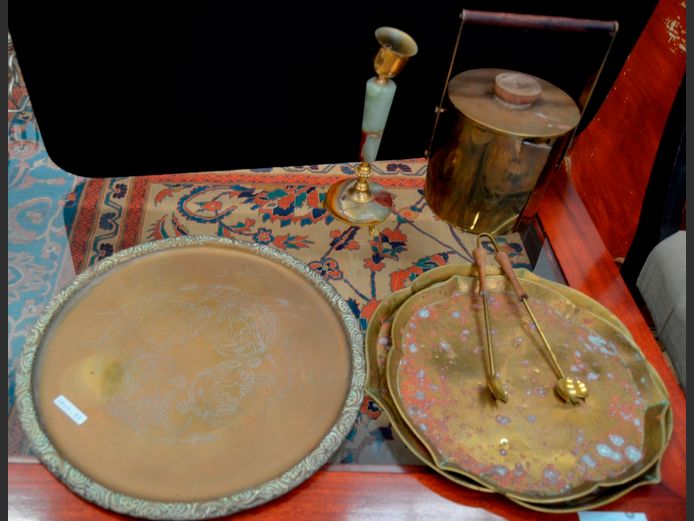 BRASS ICE BUCKET WITH LID [Damaged], ONYX & BRASS PLATE LAMP BASE, TRAYS, etc
