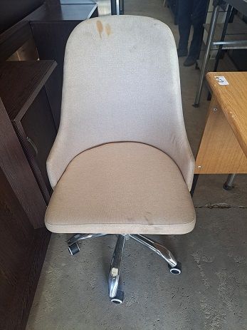 Student task chair