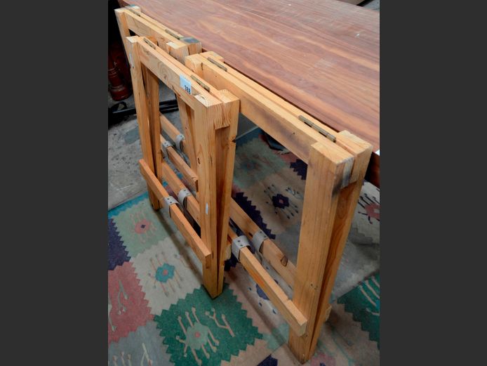 LOT: 3 x PINE TRESTLES, 80 x 62cm