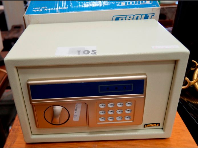 COBOLT ELECTRONIC SAFE WITH KEYS, 31 x 20 x 20cm [Untested]