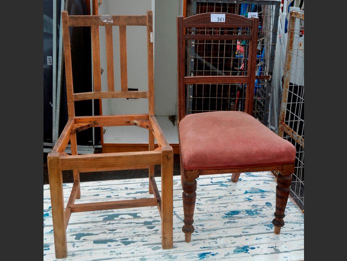 LOT OF 2: DINING CHAIRS [Damaged]