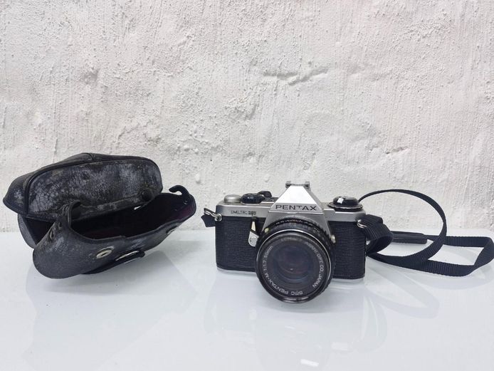 Vintage Pentax ME Super 35mm SLR Camera with Case