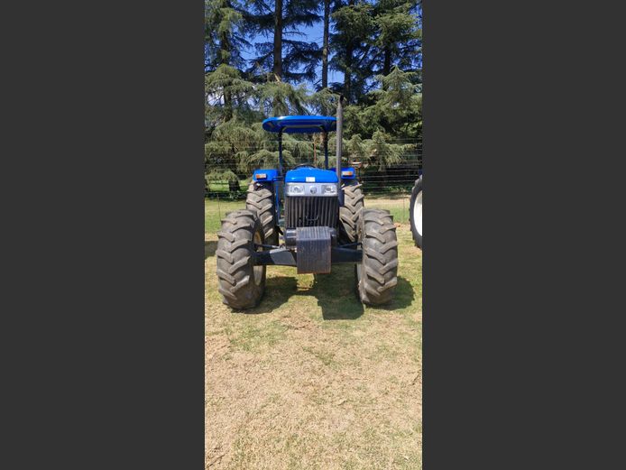New Holland 6610 – 3 687 ure