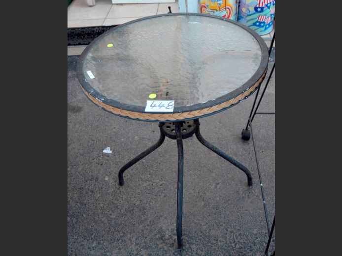 BLACK METAL CIRCULAR CAFE TABLE WITH GLASS TOP, 60cm Diameter x 70cm High