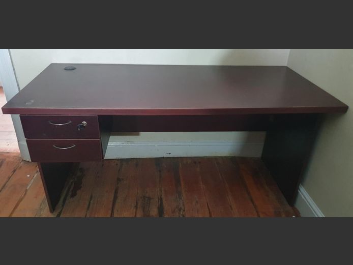 MAHOGANY FOIL 2-DRAWER DESK, 160 x 70 x 75cm