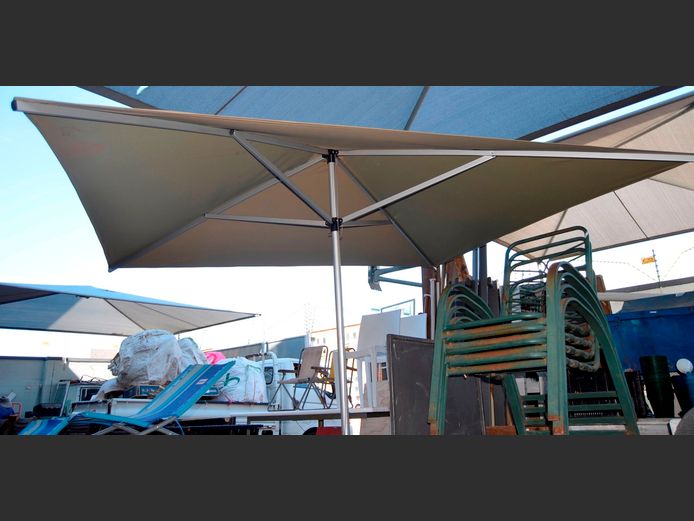 PARASOL UMBRELLA WITH STAND