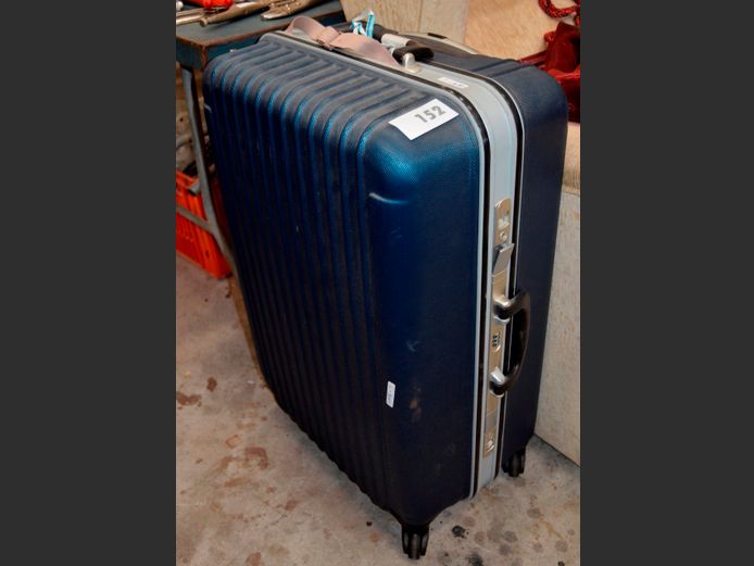BLUE HARD SHELL SUITCASE, 48 x 30 x 72cm