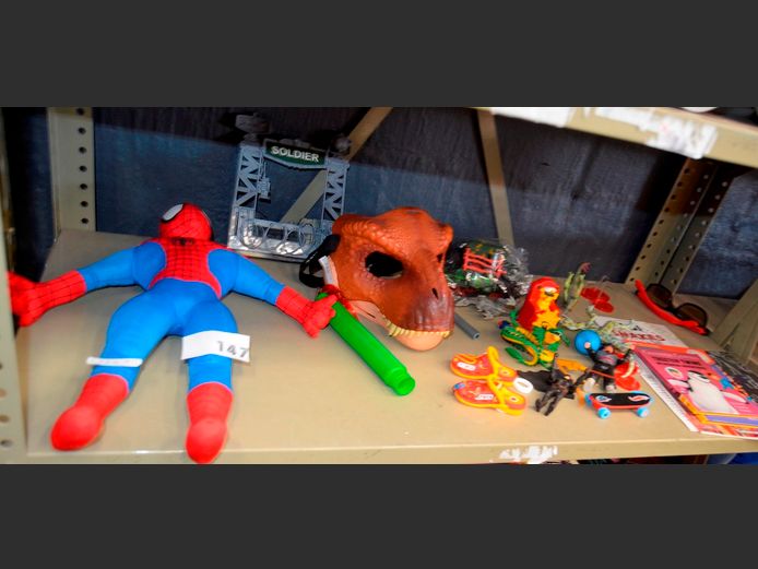ASSORTED TOYS