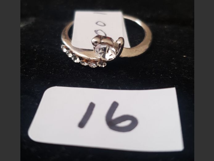SILVER DRESS RING WITH CLEAR STONES