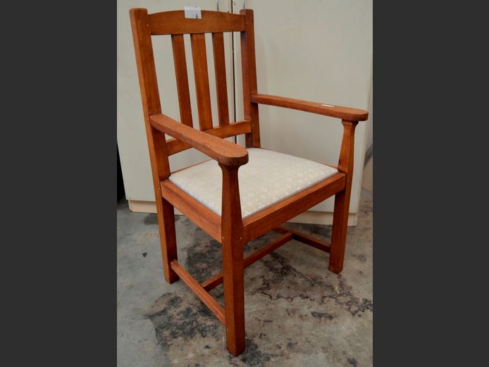 OAK ARMCHAIR
