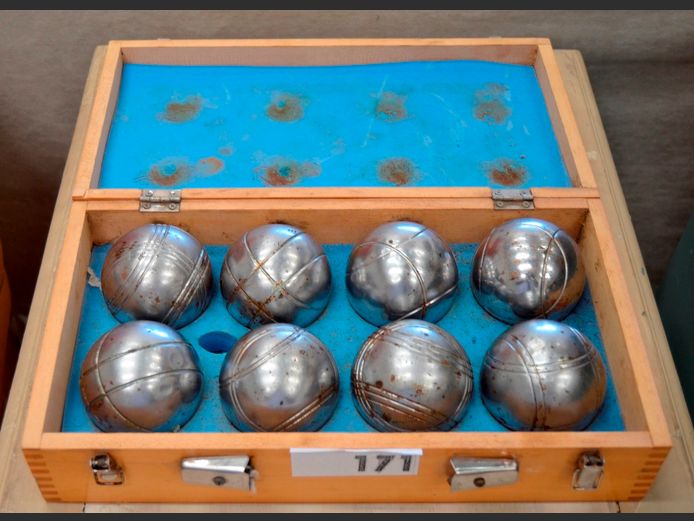 SET BOULES IN CASE, 35 x 19 x 8.5cm