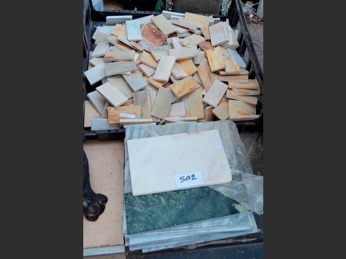 VARIOUS GRANITE TILES