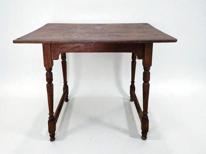 18th Century William & Mary-Style Stretcher Base Tavern Table