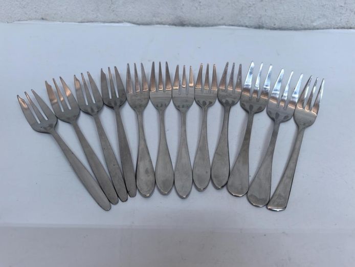 Set of 12 Stainless Steel Cake Forks 